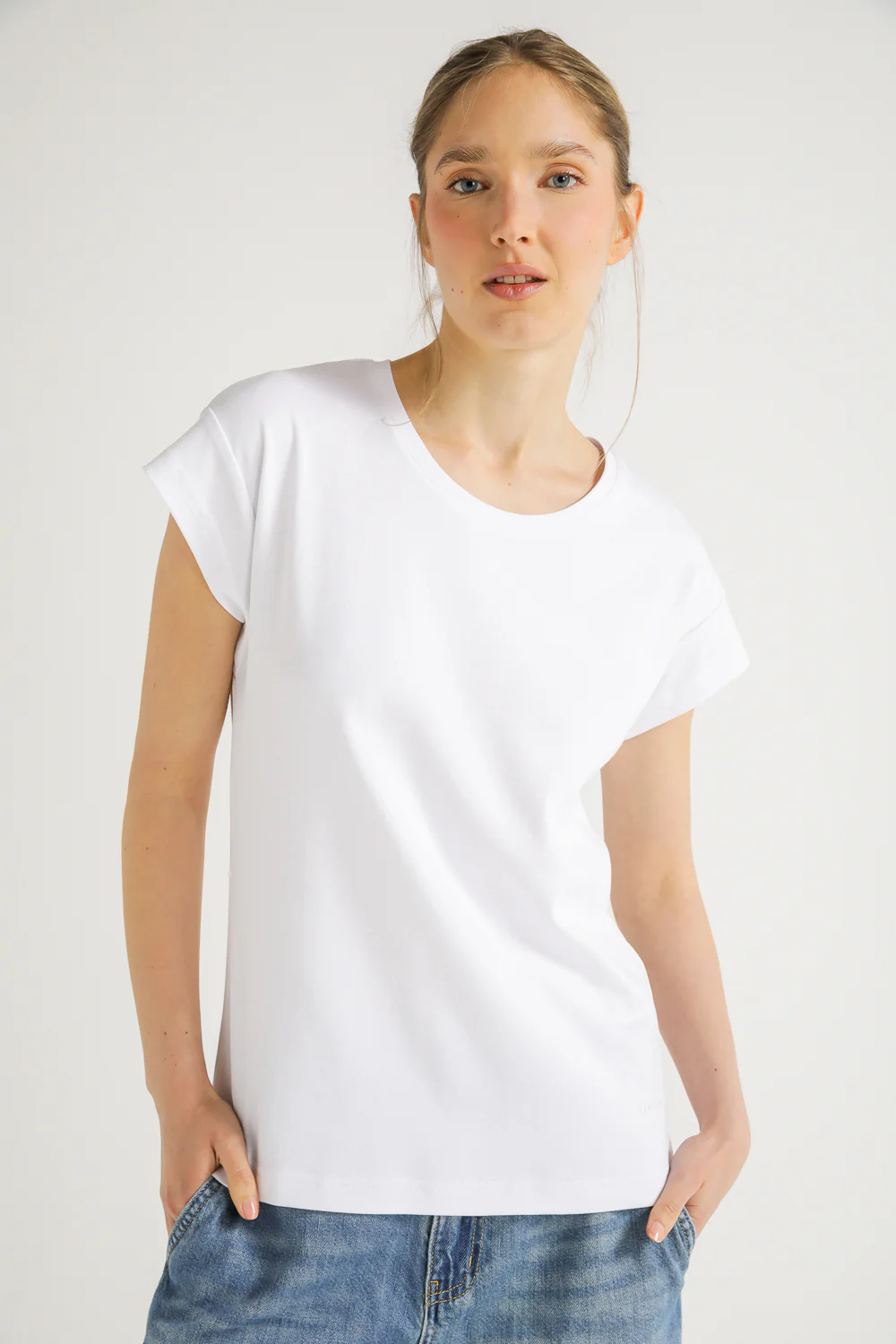 Classic Fit Cotton T Shirt - Image 9