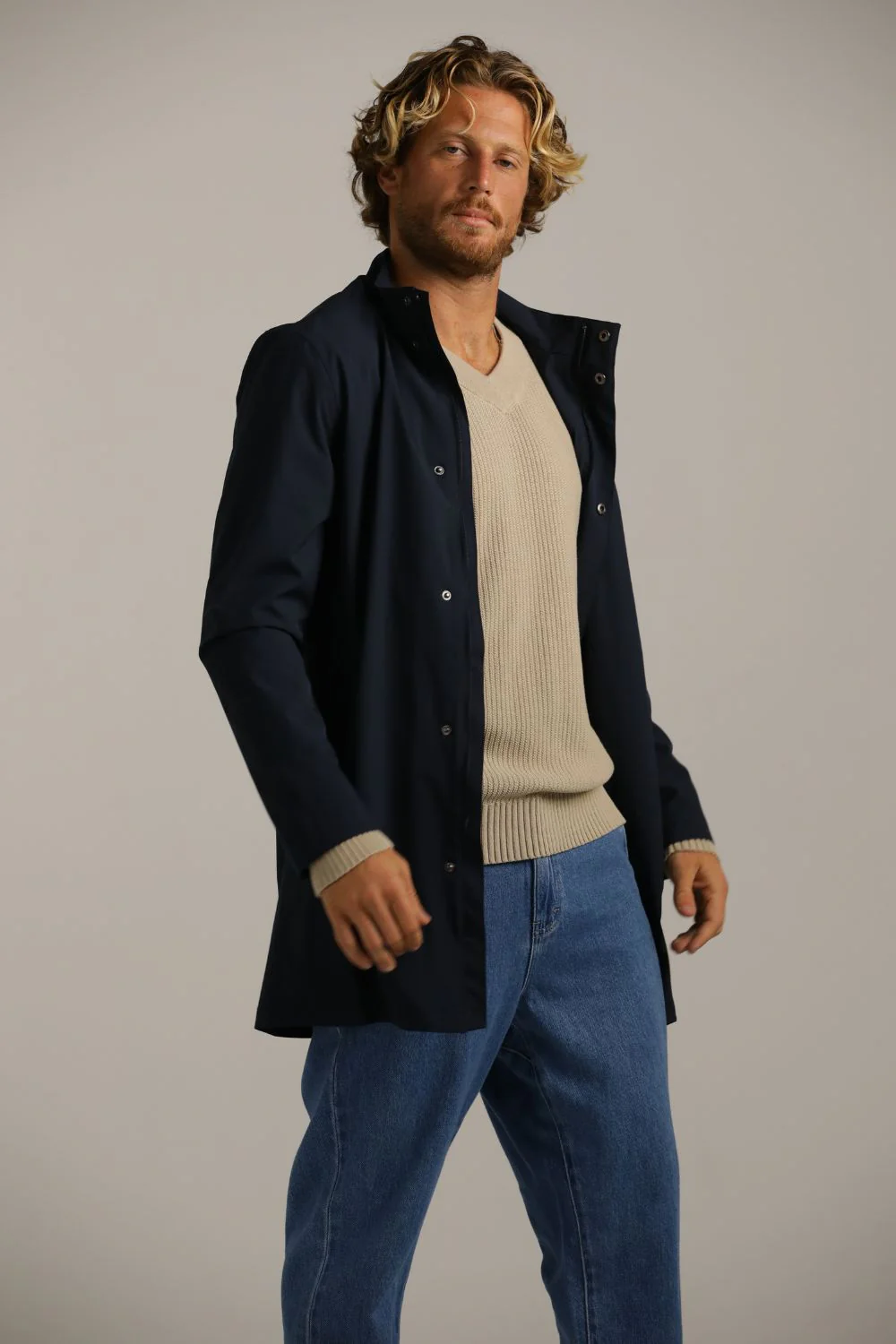 Sporty Long Wind Breaker - Image 4