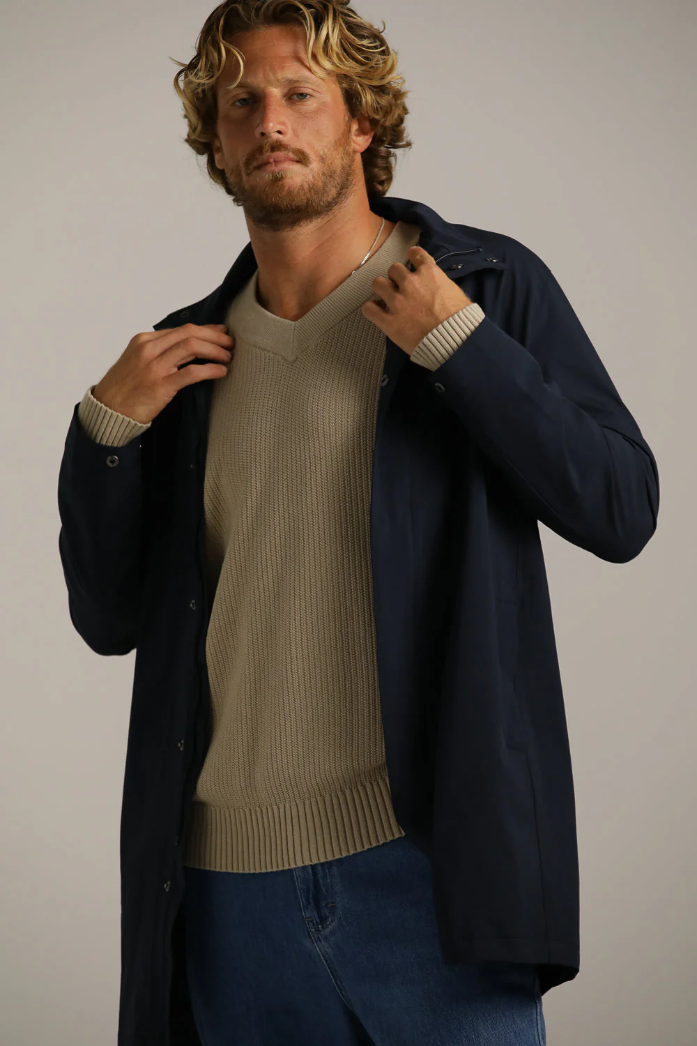 Sporty Long Wind Breaker - Image 6