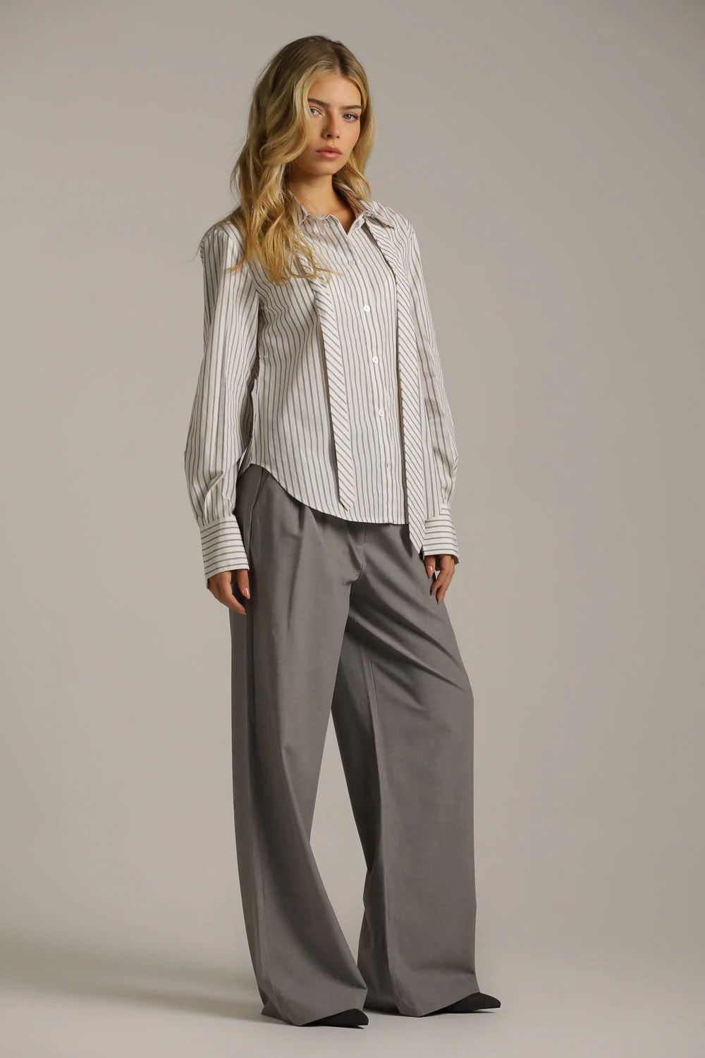 Tie Front Striped Blouse - Image 5