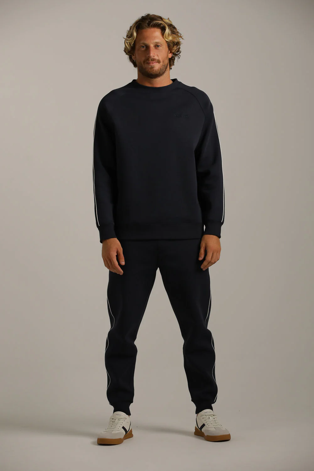 Raglan Interlock Sweatshirt - Image 10