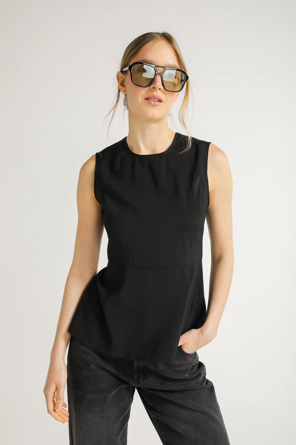 Tie-Front Drape Top - Image 18