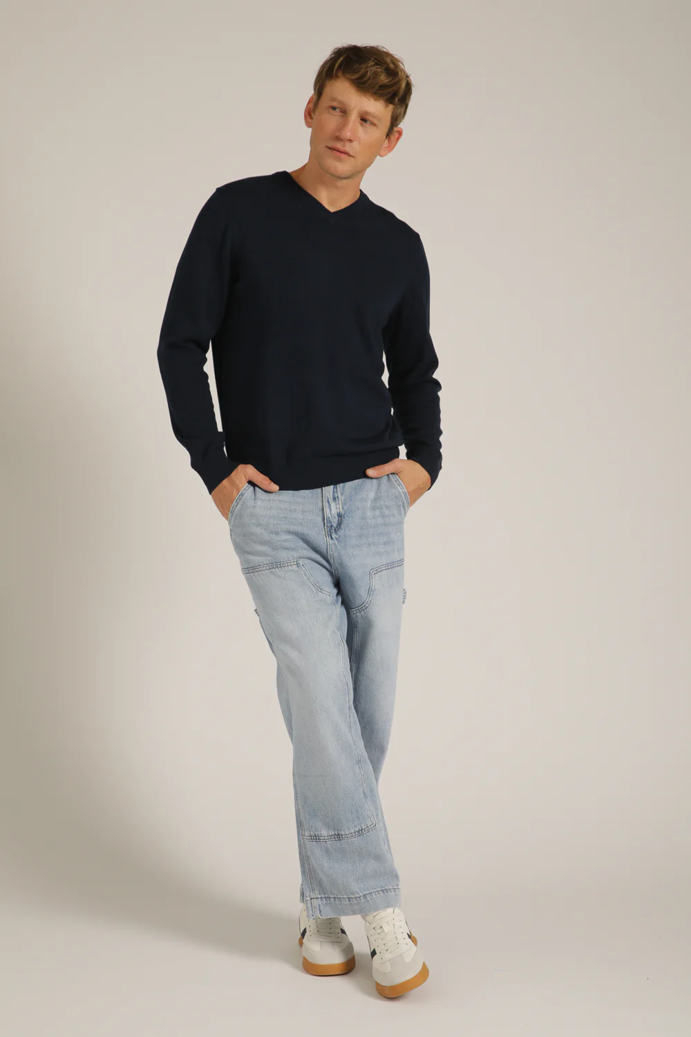 V Neck Knit - Image 12