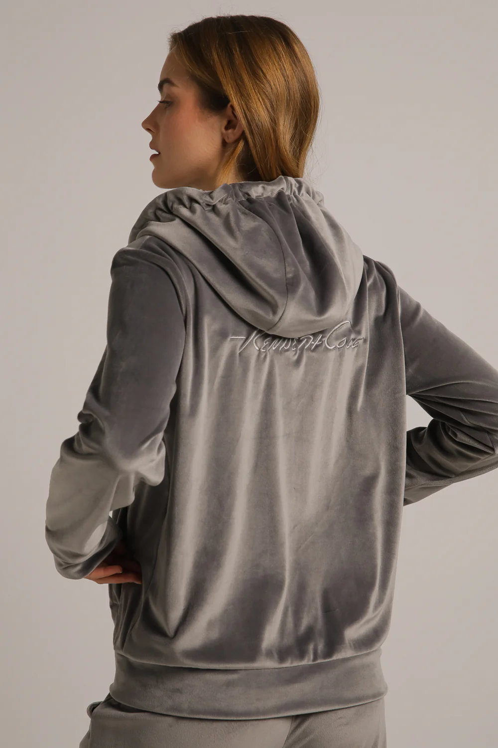 Velvet Zipped Hoodie - Image 10