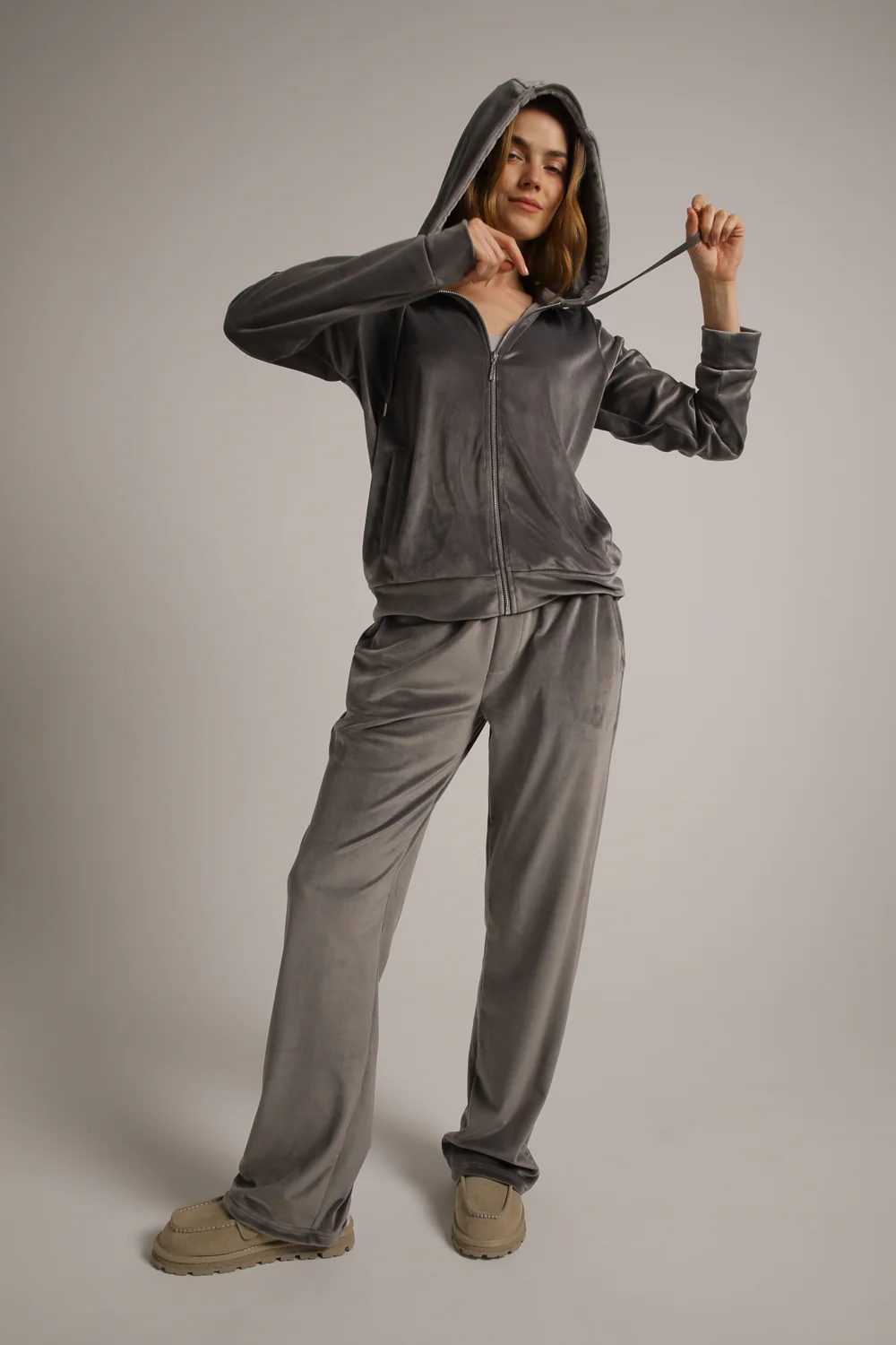 Velvet Zipped Hoodie - Image 12