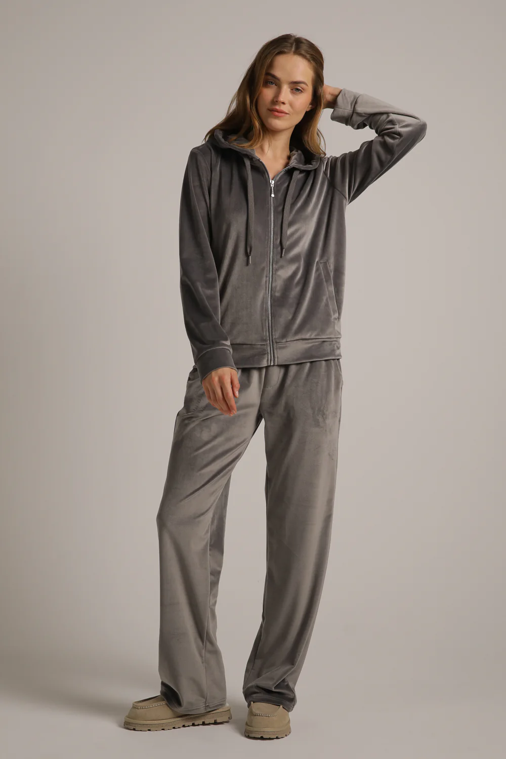 Velvet Zipped Hoodie - Image 8