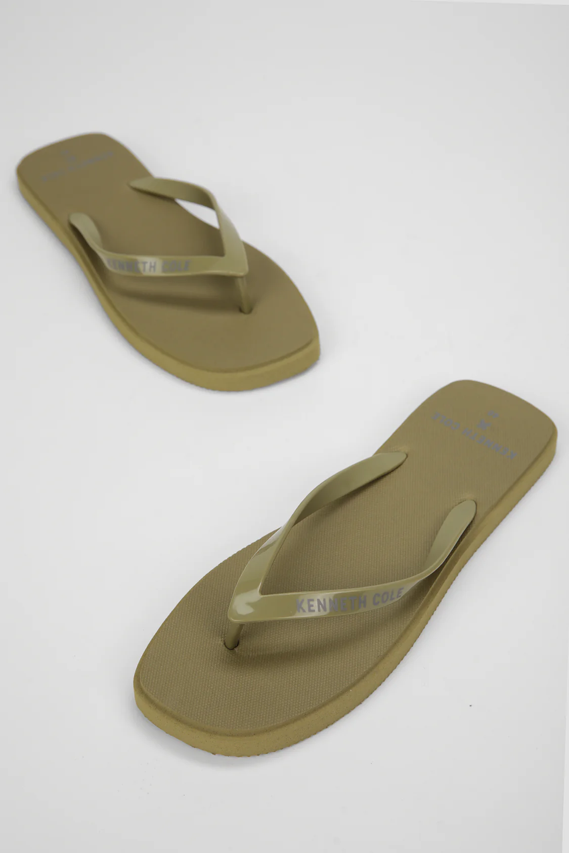 Flip Flops - Image 3