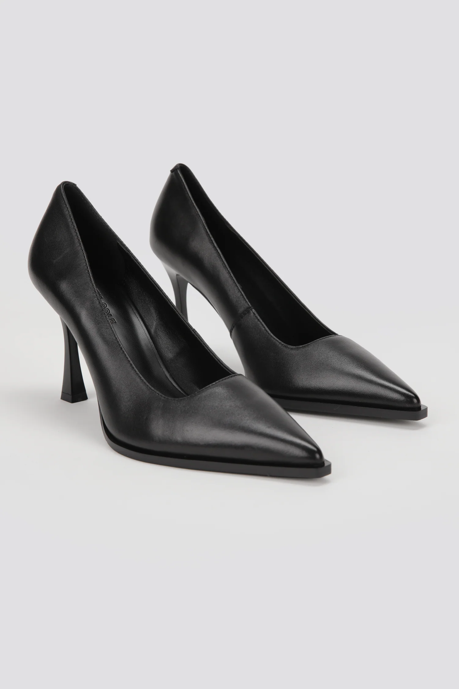 Leather Pointed Heels - Image 2
