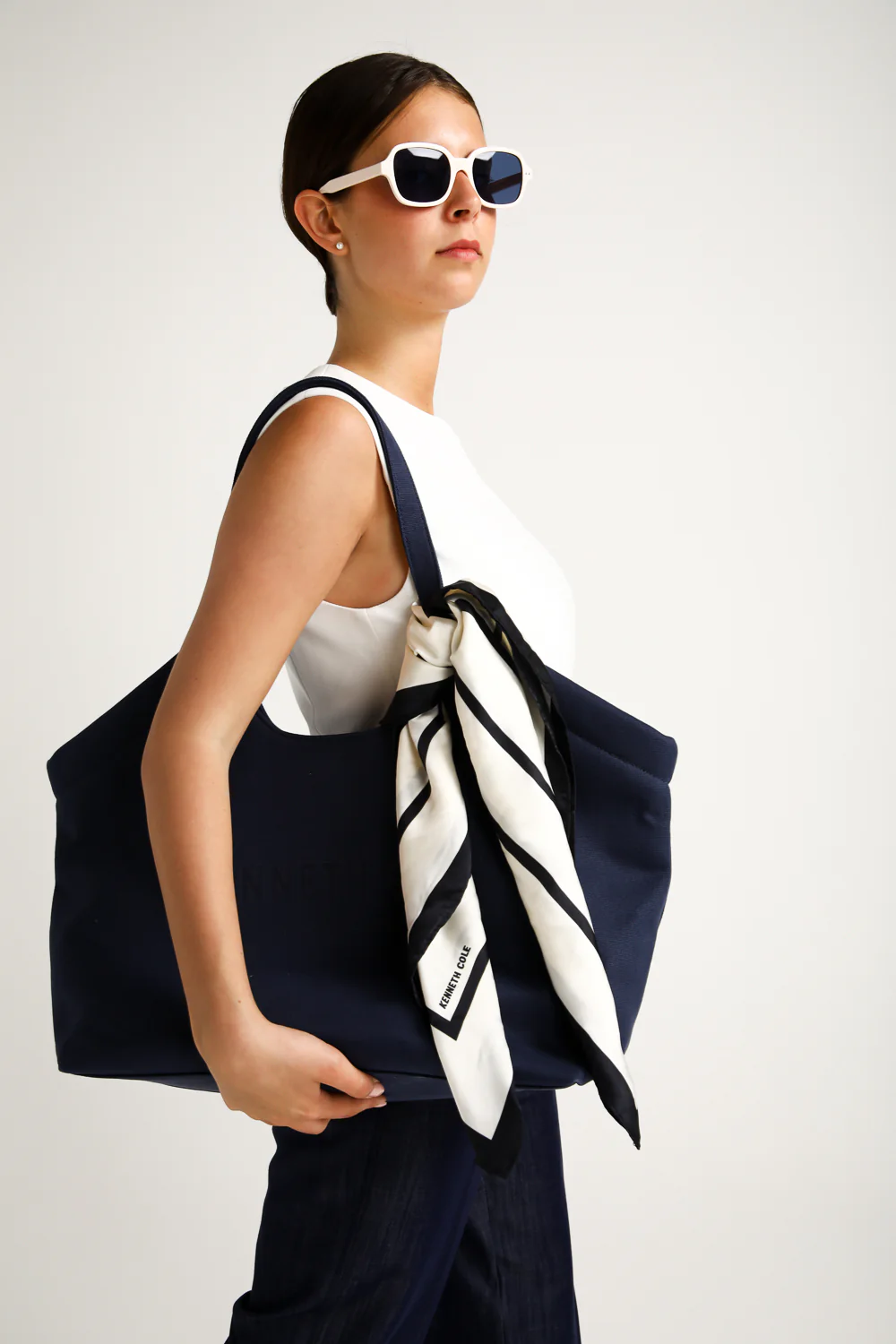 Geometric Print Logo Scarf