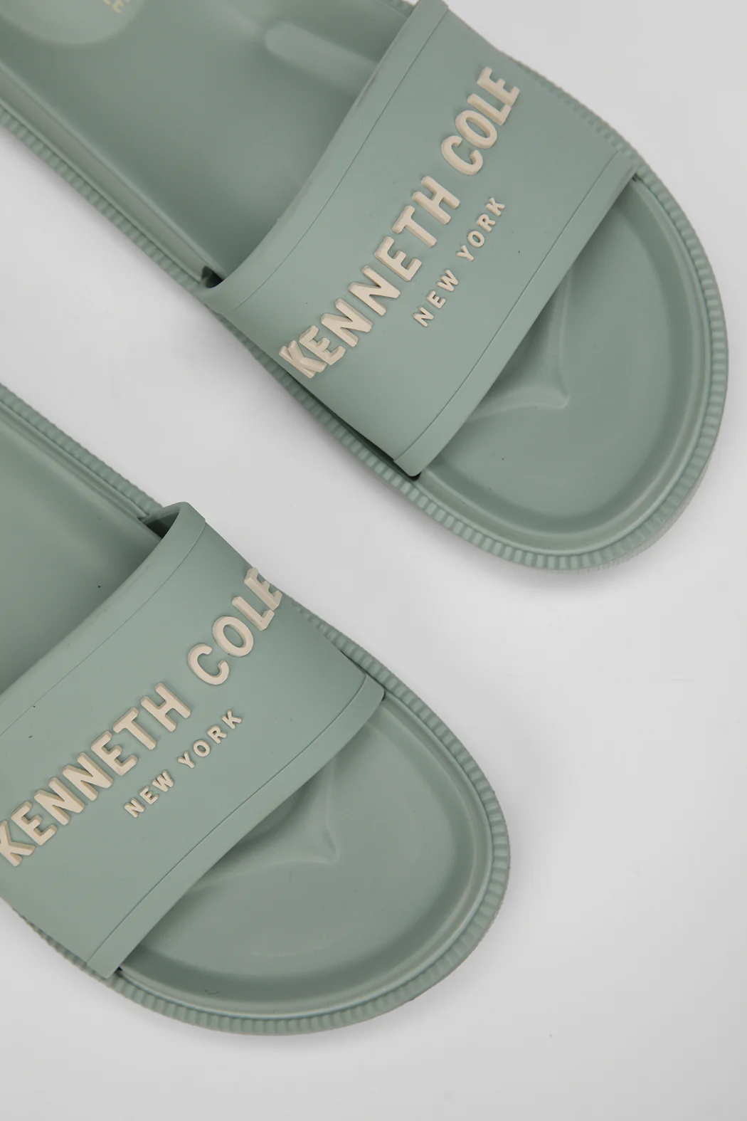 Logo Strap Slide - Image 5
