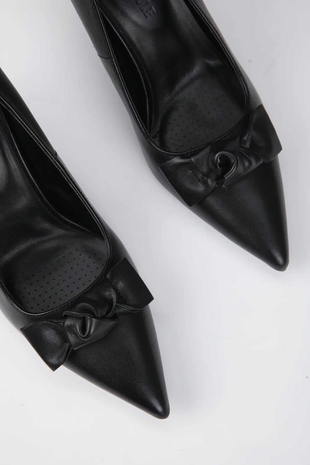 Pointed Toe Heels - Image 12